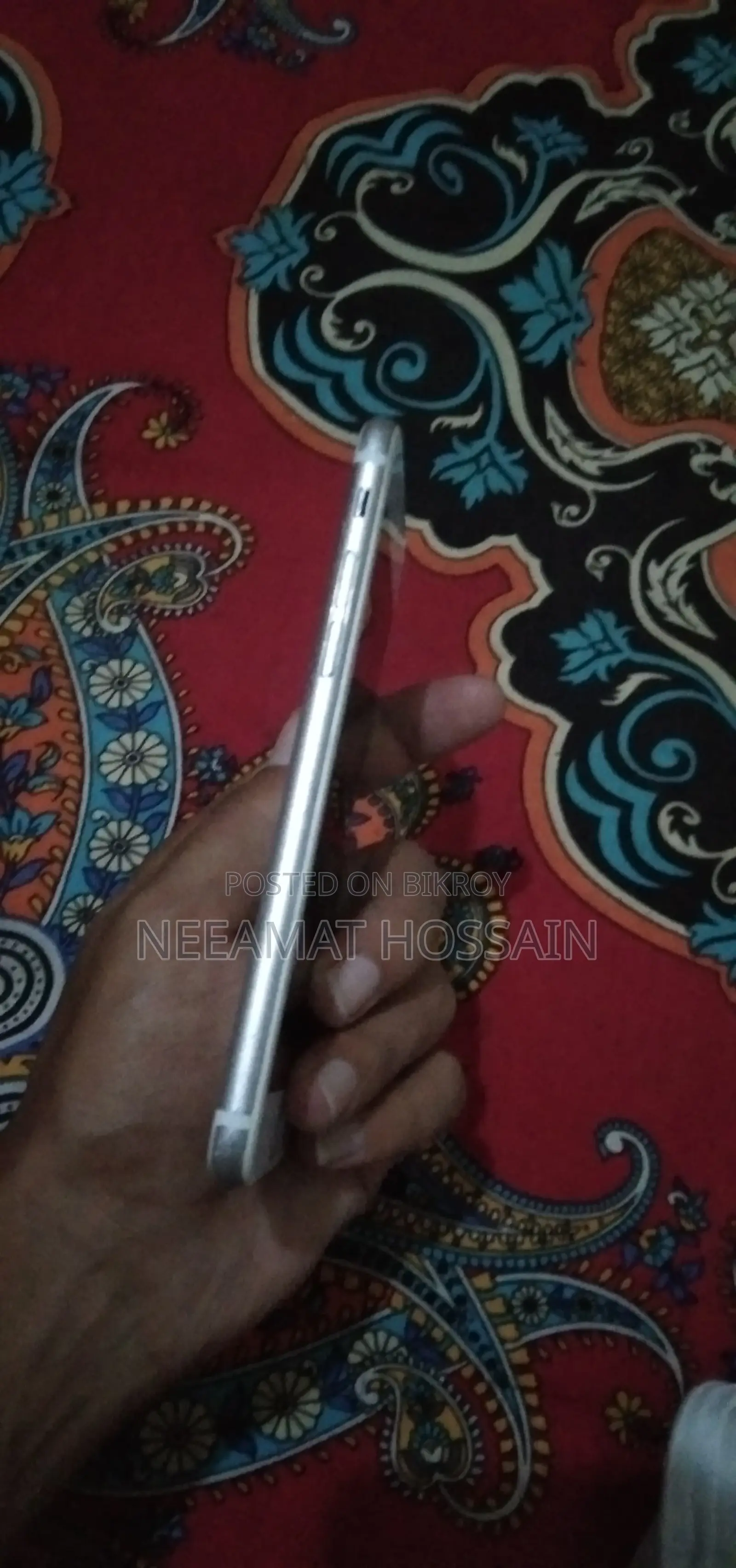 অ্যাপল আইফোন ৬এস ১২৮ জিবি রোজ গোল্ড