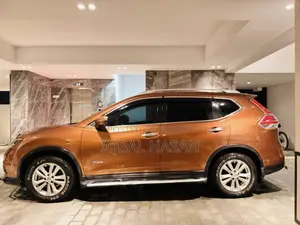 Nissan X-Trail 2.0 Hybrid FWD 2016