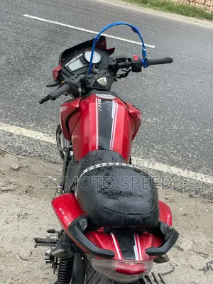 TVS Apache RTR 160 2V 2017 Red