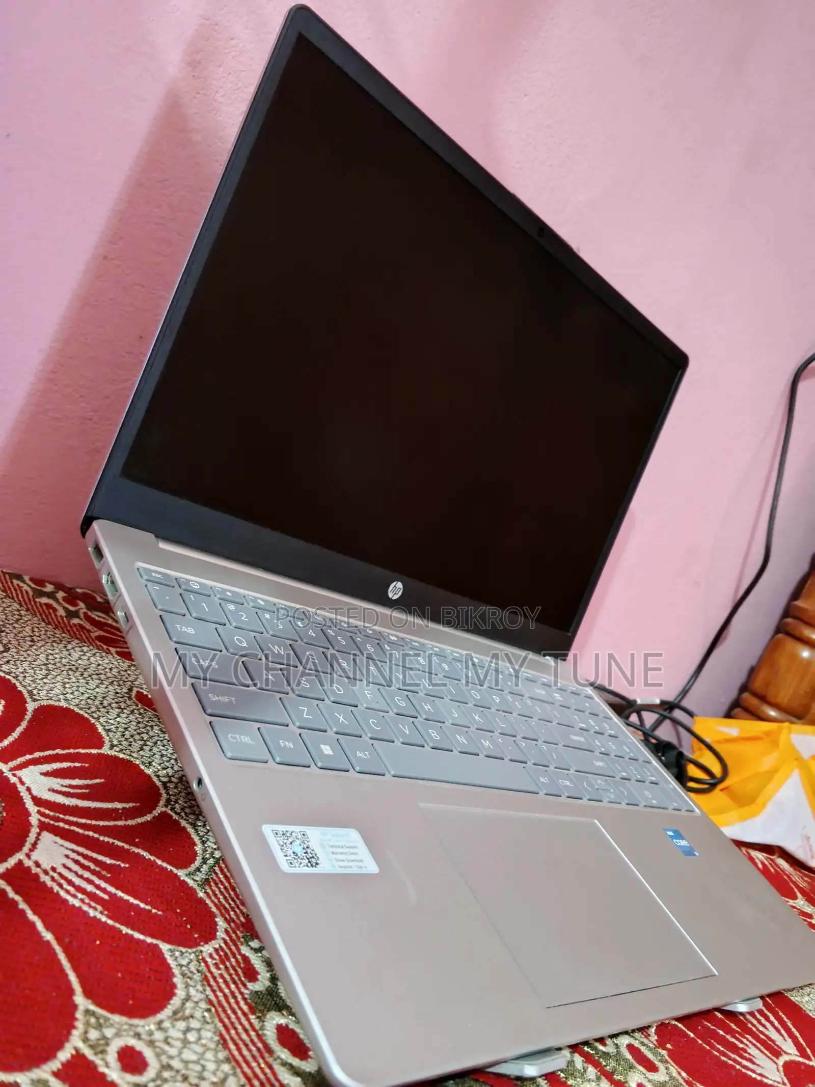 New Laptop HP EliteBook 840 G8 8GB Intel Core I3 SSD 512GB