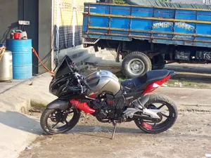 Yamaha FZ 2014 Gray
