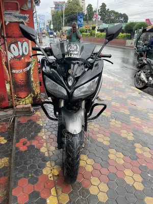 Yamaha 2018 Black