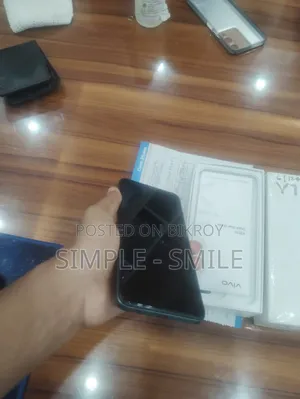 Vivo Y17s 128 GB