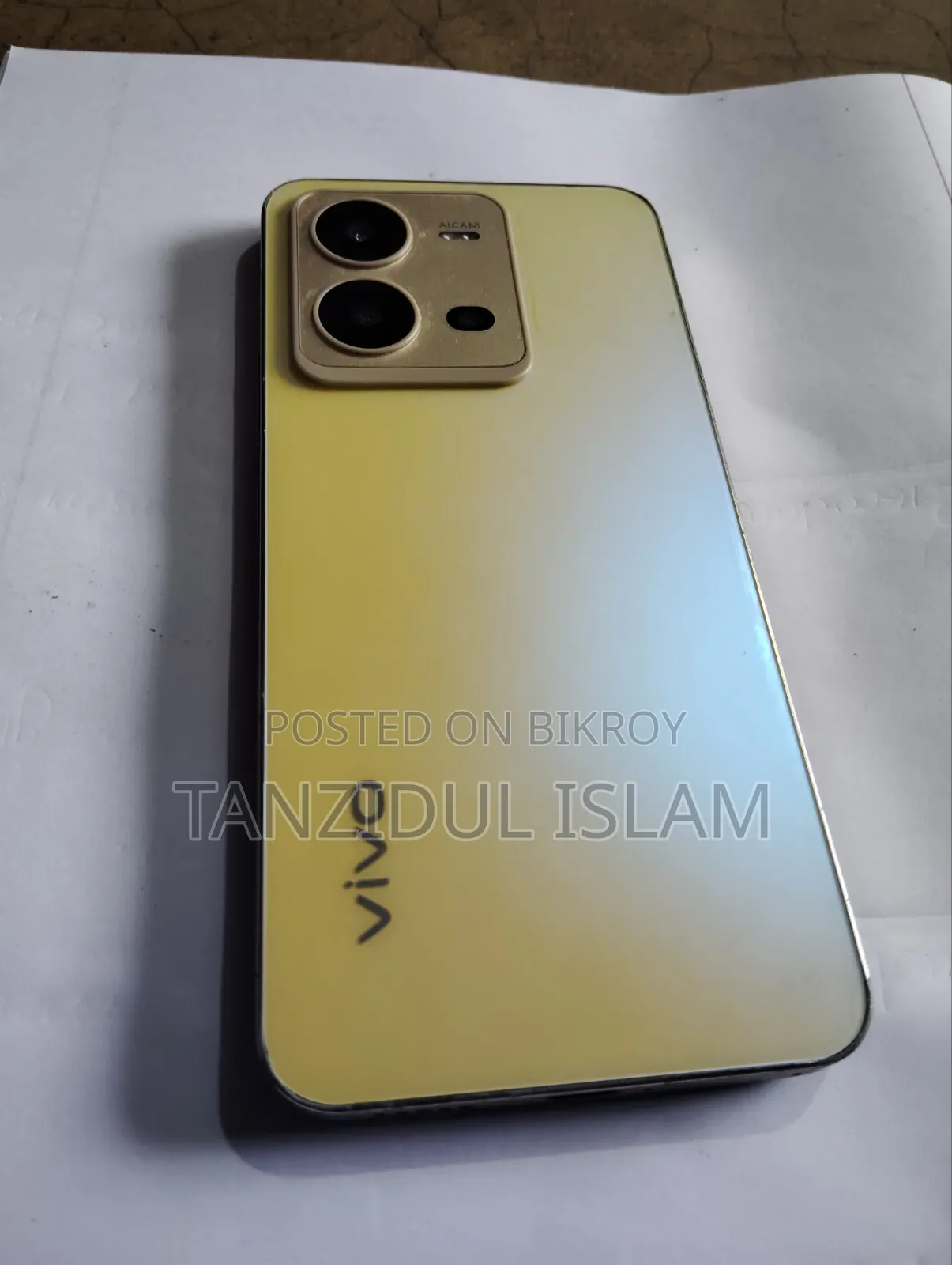 Vivo V25e 128 GB Gold