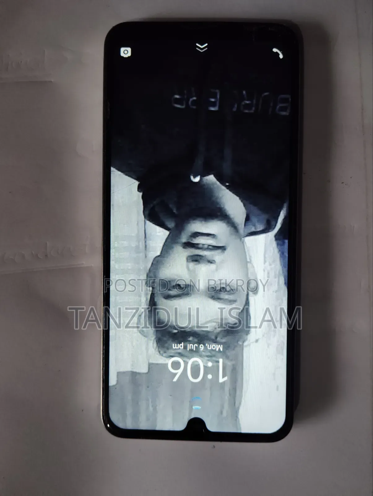 Vivo V25e 128 GB Gold