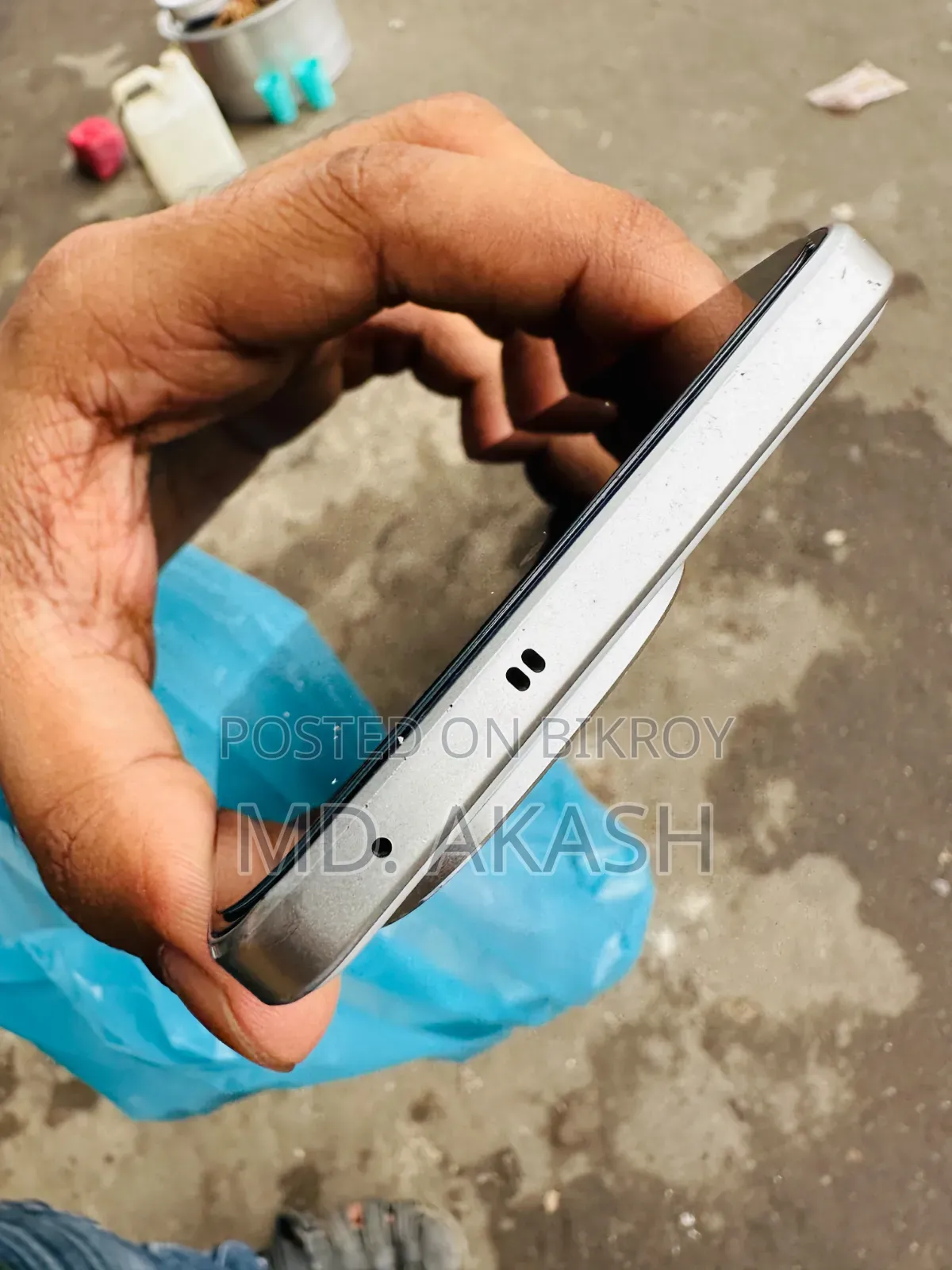 iQOO Z10 256 GB White