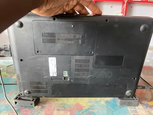 Laptop Compaq Presario CQ42 4GB Intel Celeron SSD 128GB