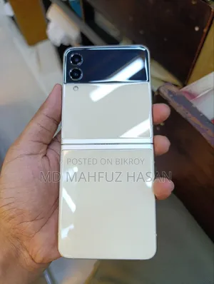 Samsung Galaxy Z Flip 3 128 GB Gold