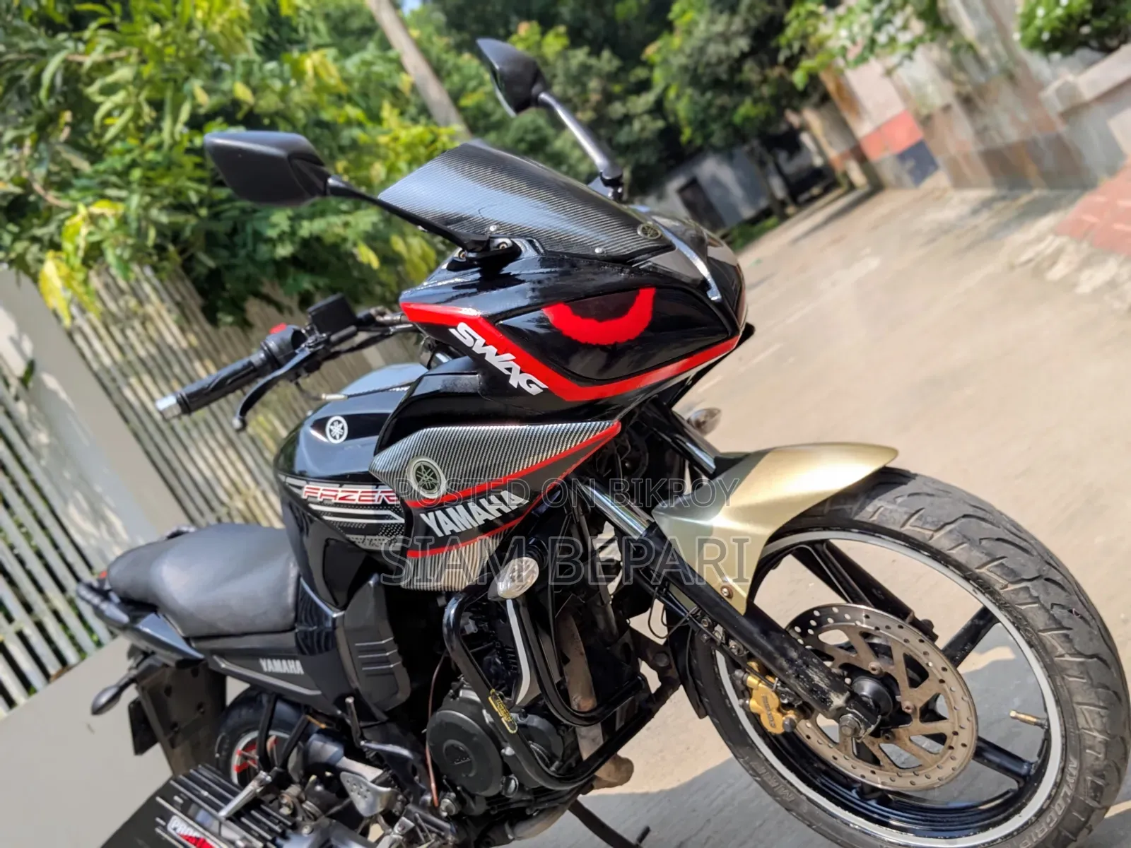 Yamaha 2013 Black