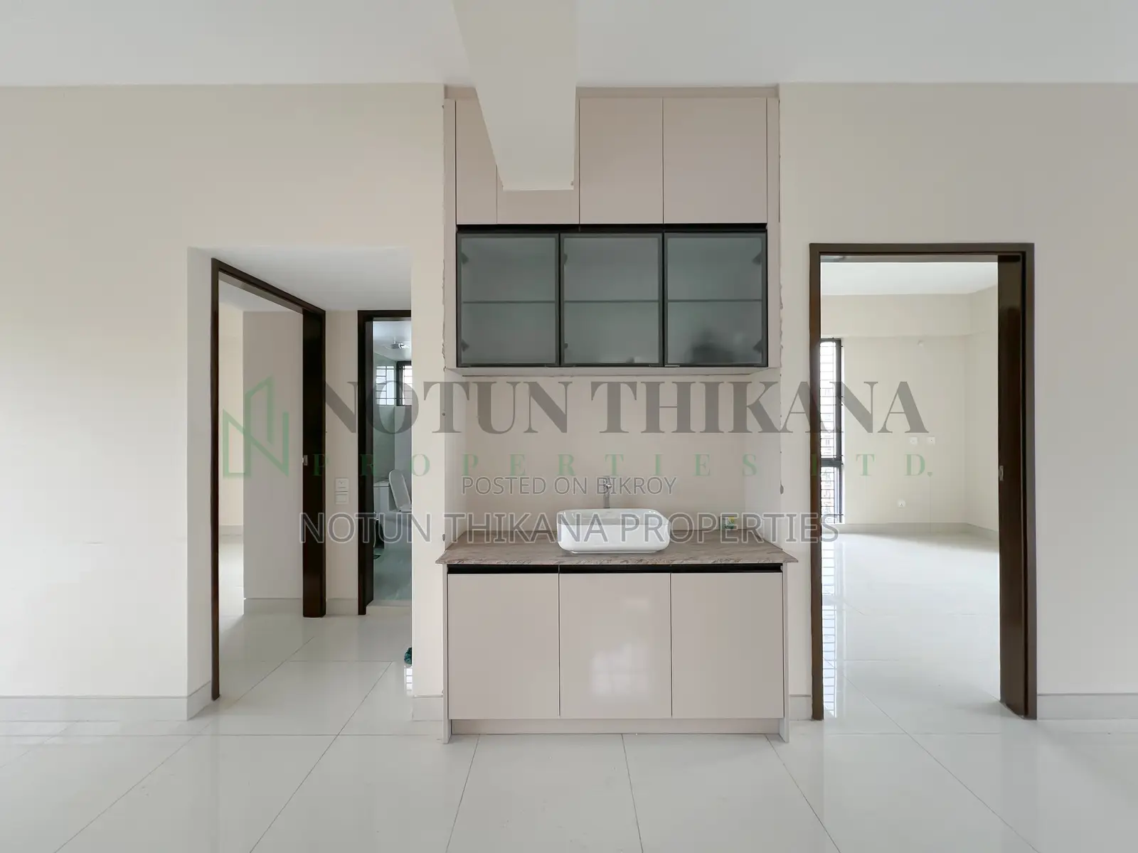 3 Bedroom Apartment in Basundhara for Rent