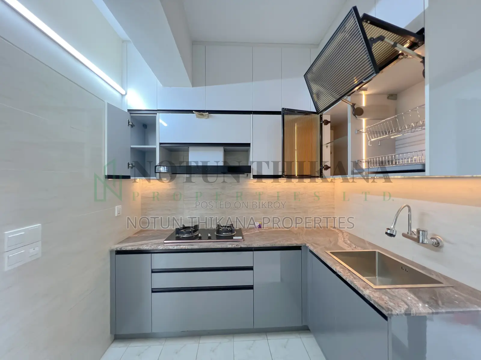 3 Bedroom Apartment in Basundhara for Rent