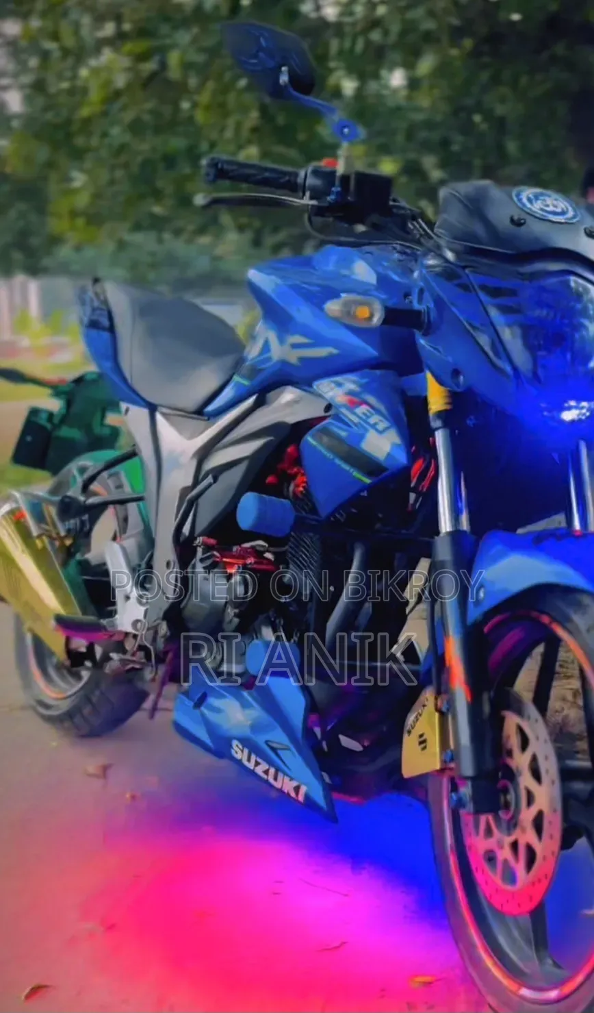 সুজুকি জিক্সার মনোটোন ২০২০ নীল