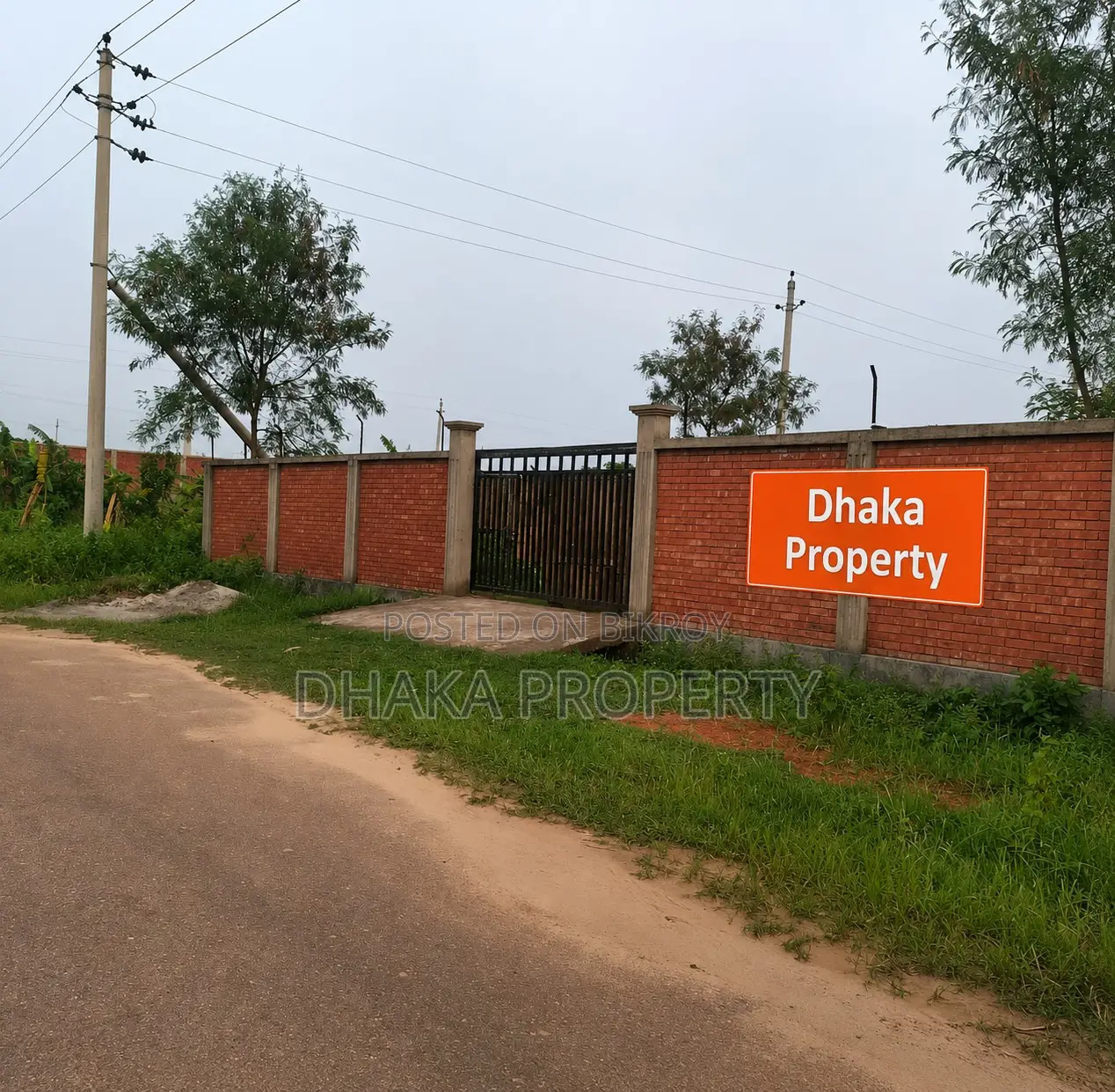 30/60ft Corner 5 Katha South at Sector-16/A