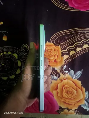 নতুন আইকিউওও জেড১০ ২৫৬ জিবি সাদা