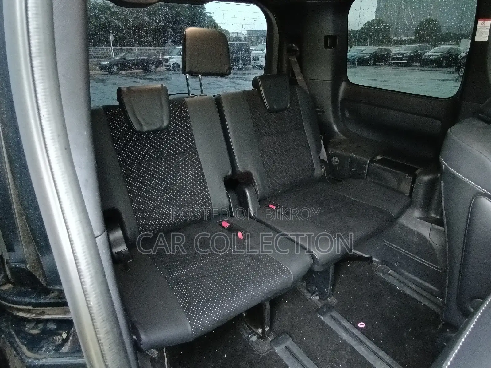 Toyota Voxy 2021 Blue