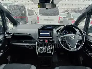 Toyota Voxy 2021 Blue
