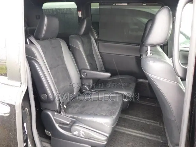 Toyota Voxy 2021 Black
