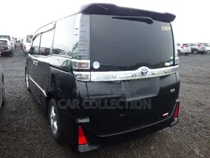 Toyota Voxy 2021 Black