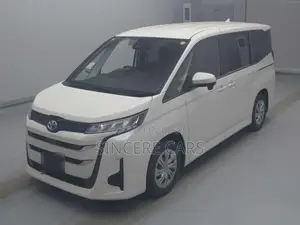 Toyota Noah 2022 Pearl