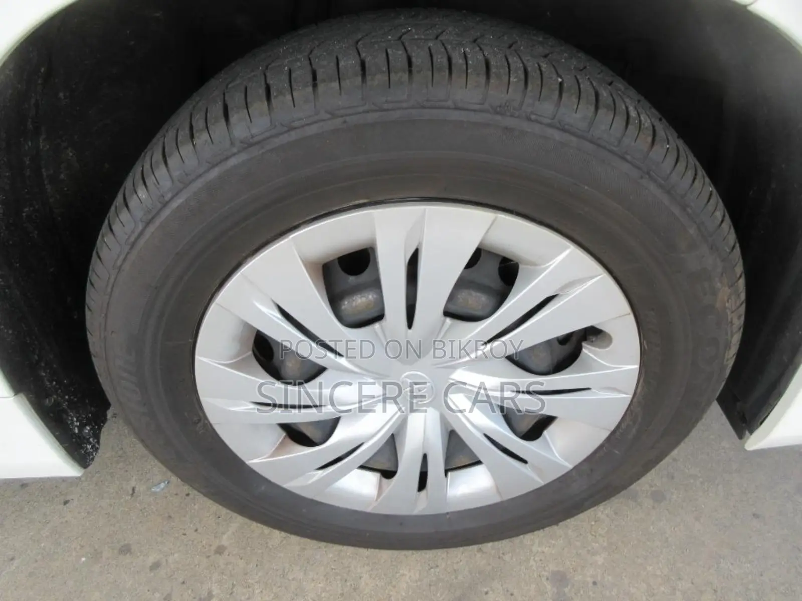 Toyota Noah 2022 Pearl