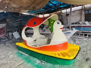 মিকি মাউস প্যাডেল বোট