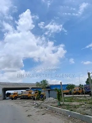 সেক্টর-২৮, দক্ষিণমুখী ৩ কাঠার প্লট বিক্রয়