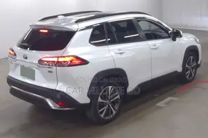 Toyota Corolla Cross 1.8 Hybrid FWD 2022 Pearl