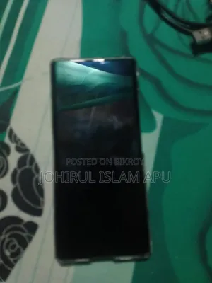 মটোরোলা মটো জি ৮ জিবি গ্রিন