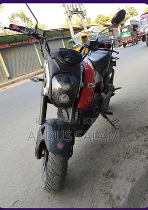 Honda 2022 Red