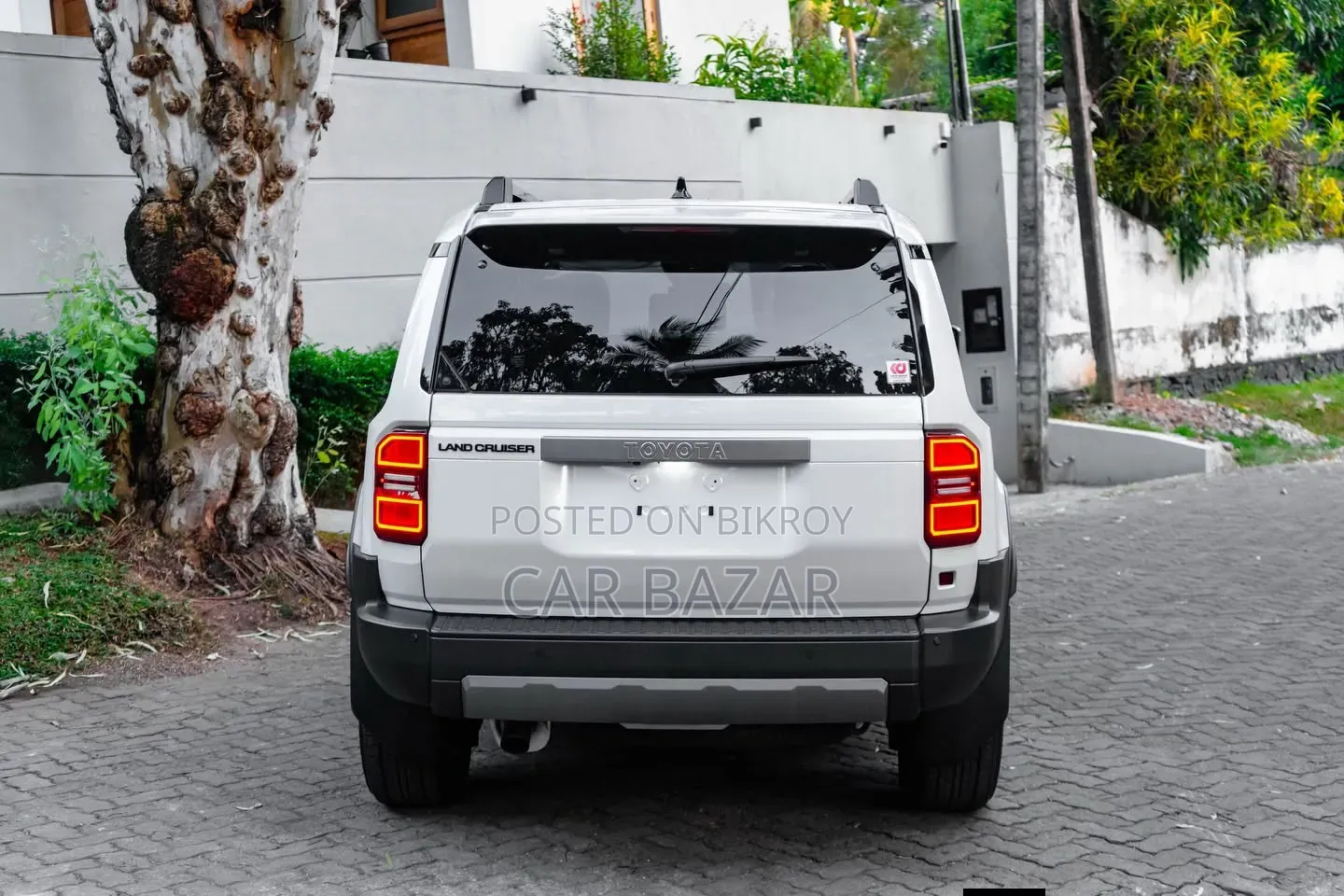 New Toyota Land Cruiser Prado 2.7 2025 White