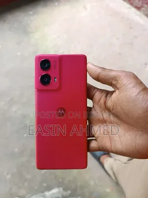 Motorola Moto G85 128 GB Red