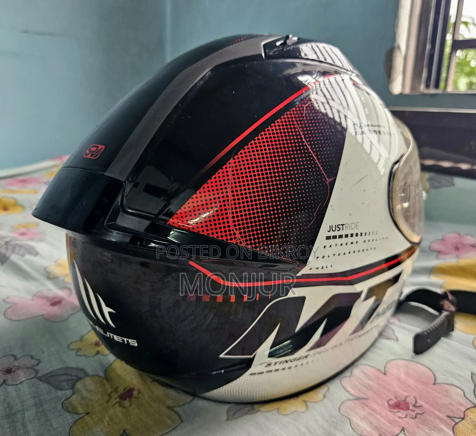 এমটি স্টিঙ্গার হেলমেট