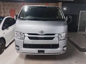 Toyota HiAce 2021 Silver