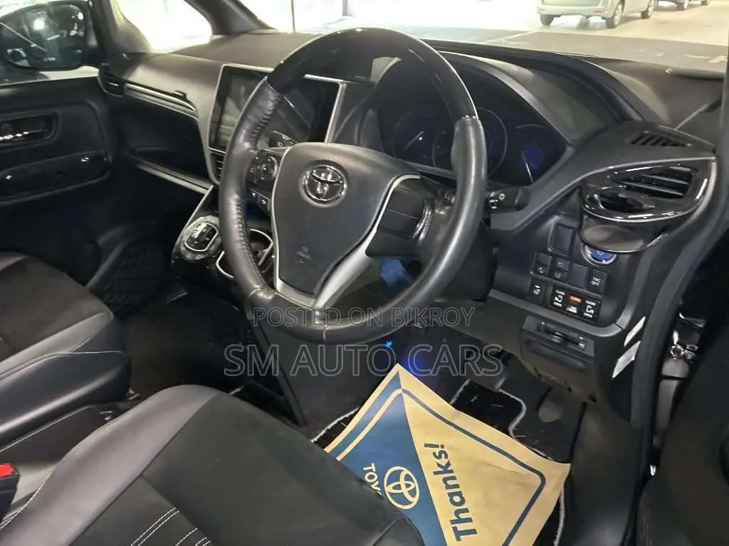 Toyota Esquire 2021 Black