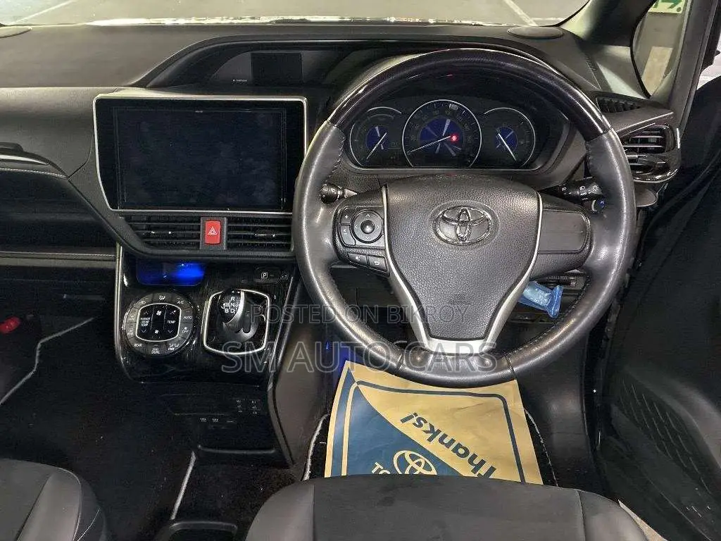 Toyota Esquire 2021 Black