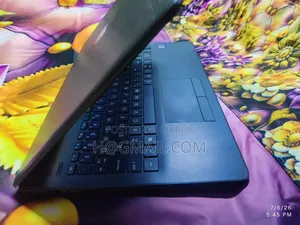 Laptop HP 250 G7 4GB Intel Core I3 HDD+SSD 1TB