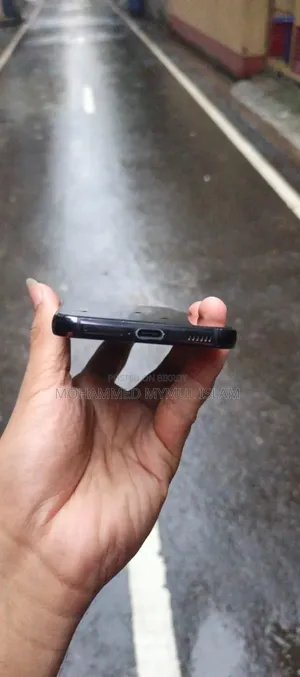 Samsung Galaxy S22 5G 128 GB Black