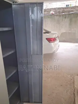 স্টিল আলমারি (Steel Almirah)