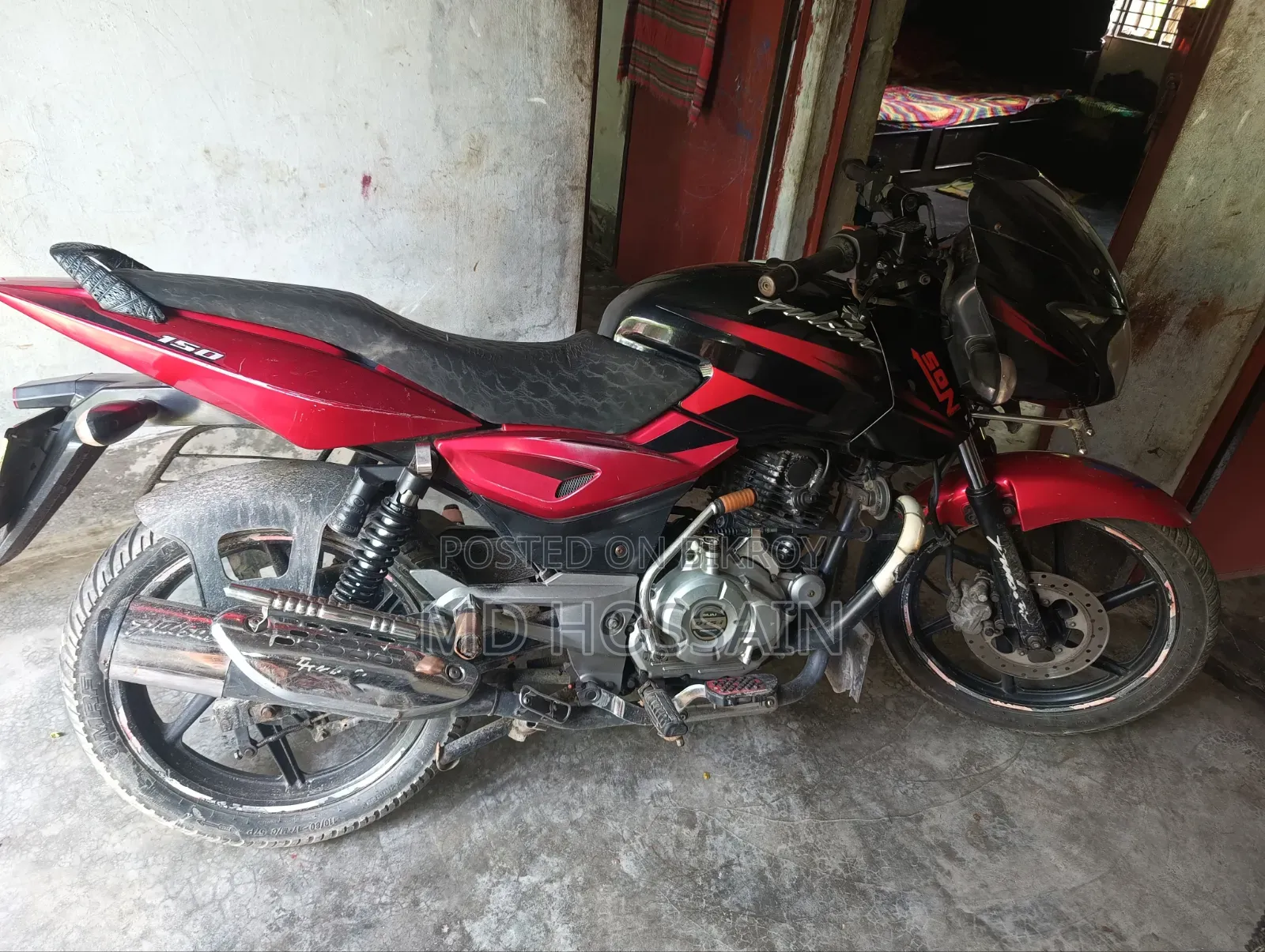 Bajaj Pulsar 150 2016 Red