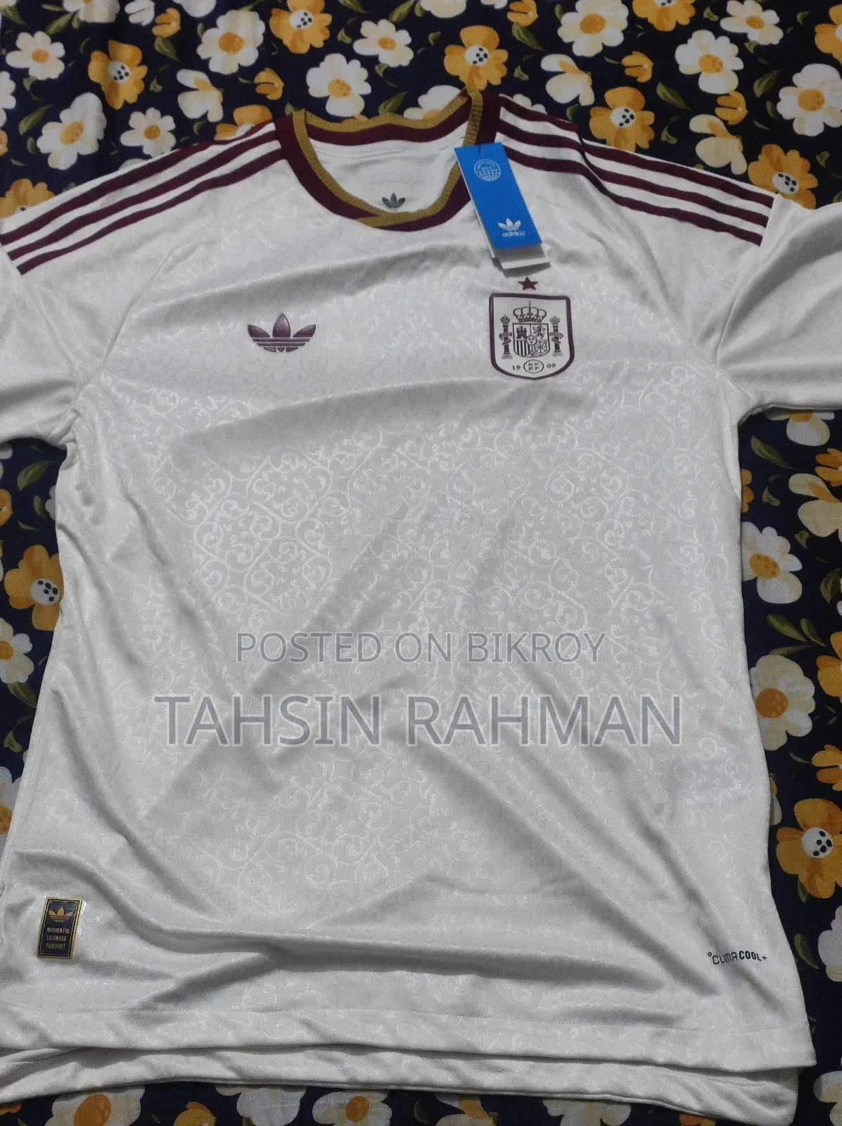 স্পেন ২০২৬ বিশ্বকাপ Away Jersey প্লেয়ার এডিশন Xl সাইজ বিক্রি করা হবে