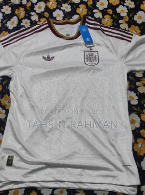 স্পেন ২০২৬ বিশ্বকাপ Away Jersey প্লেয়ার এডিশন Xl সাইজ বিক্রি করা হবে