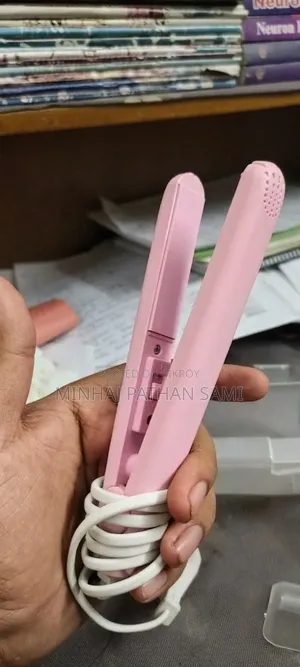 Mini Hair Straightener