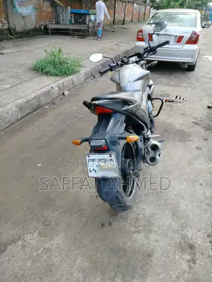 Suzuki Gixxer Monotone 2015 Gray