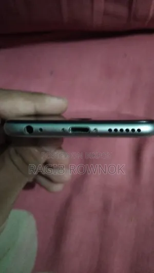Apple iPhone 6 64 GB Silver