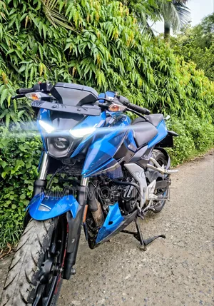 Bajaj Pulsar N160 2023 Blue
