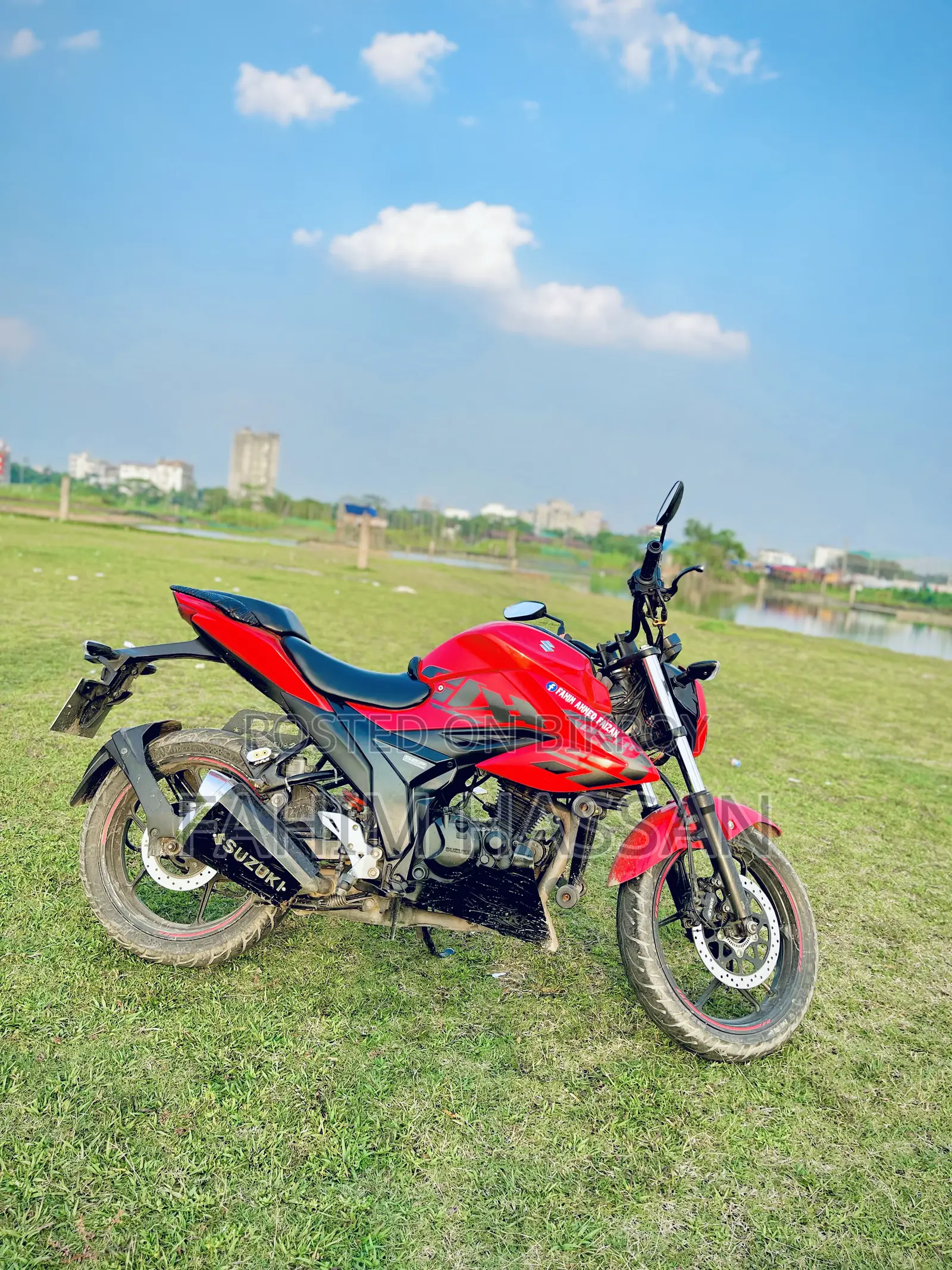 সুজুকি জিক্সার এফআই এবিএস ২০২২ লাল