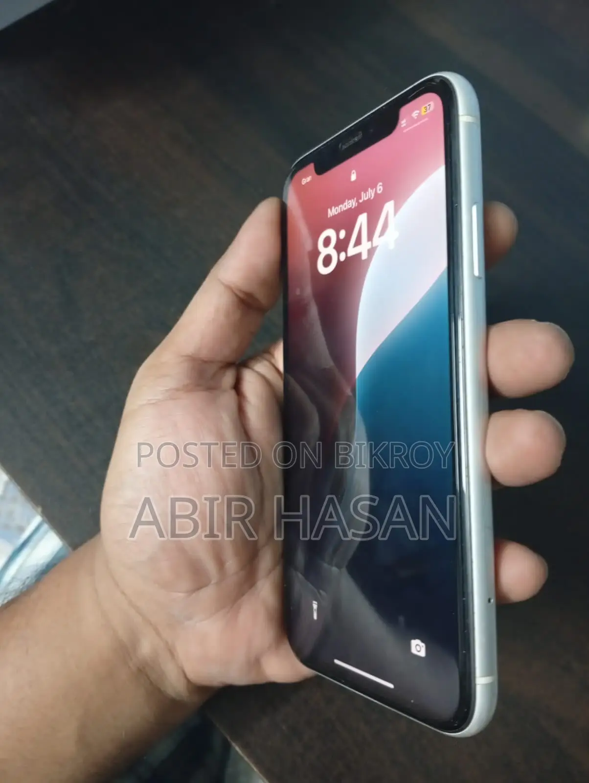 Apple iPhone XR 64 GB White