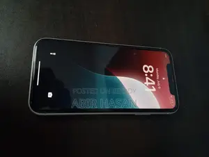 Apple iPhone XR 64 GB White