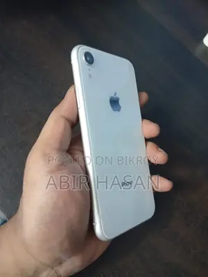 Apple iPhone XR 64 GB White