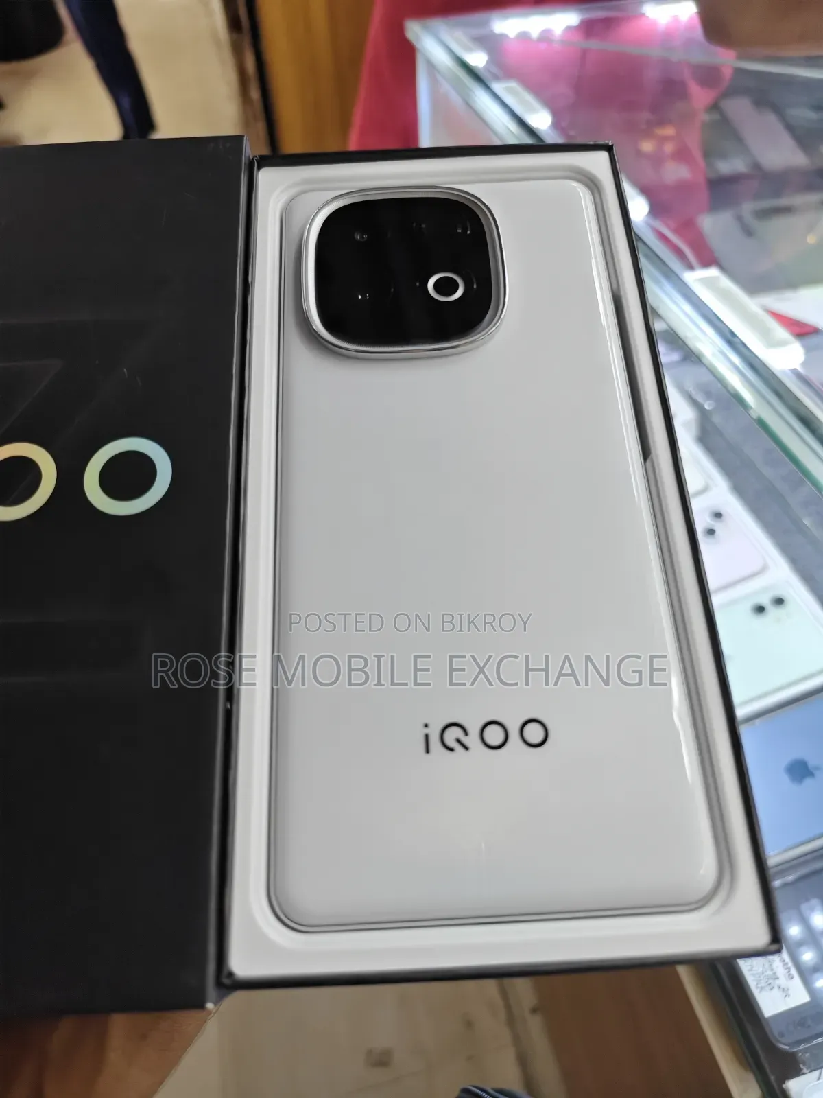 New Vivo iQOO Z10 Turbo+ 256 GB White